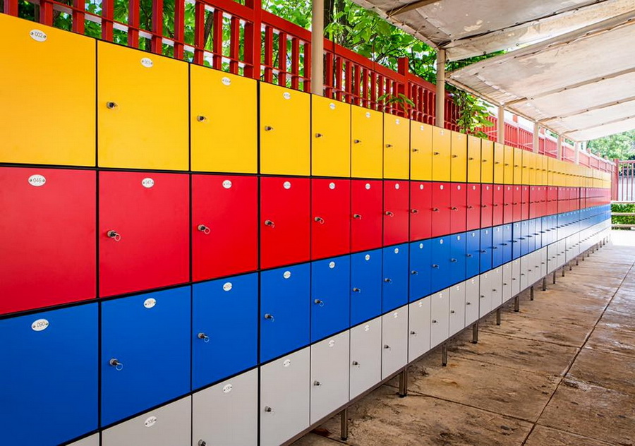 Taquillas fenólicas de colores